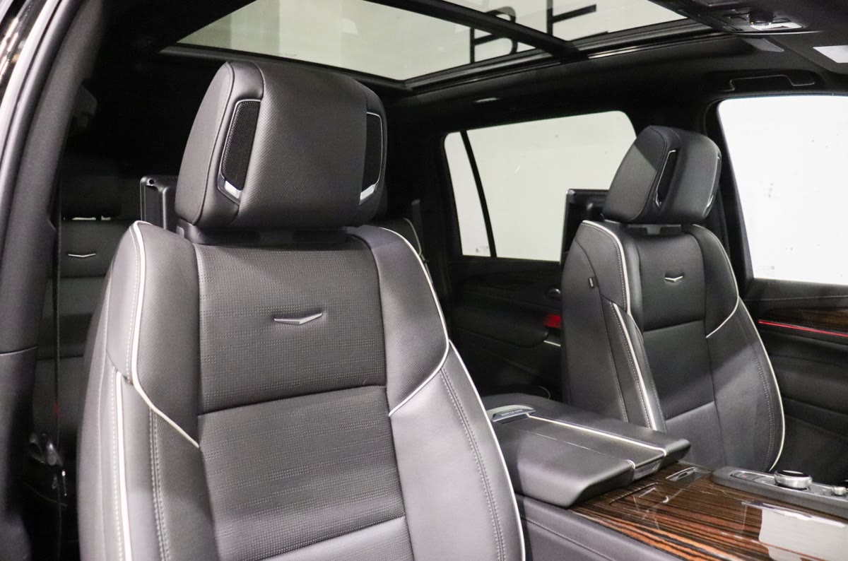 2024 Cadillac Escalade Exterior